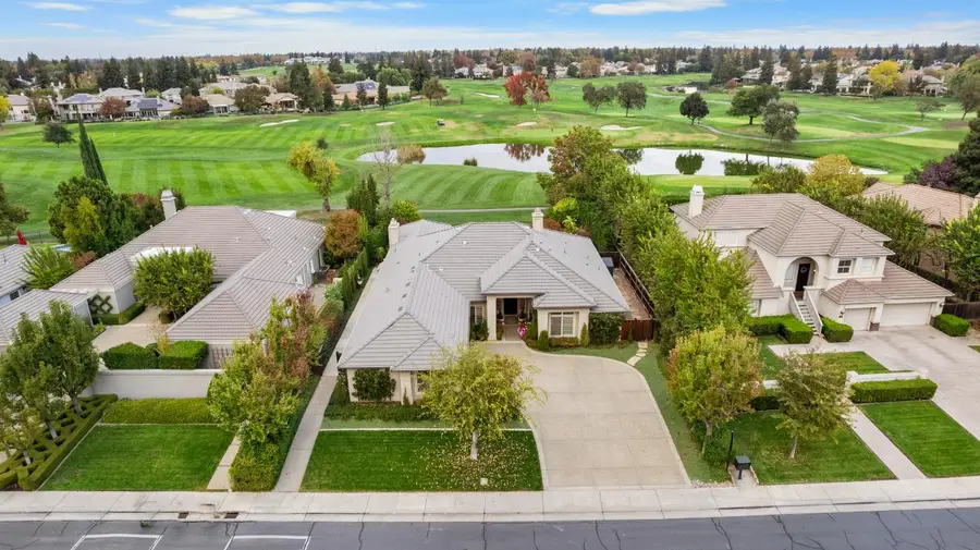 4859 Saint Andrews Drive, Stockton, CA 95219 - Image #2