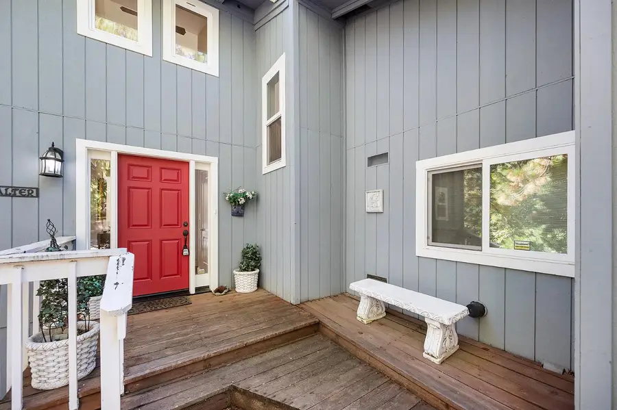 2081 Jerrilynn Drive, Arnold, CA 95223 - Image #3