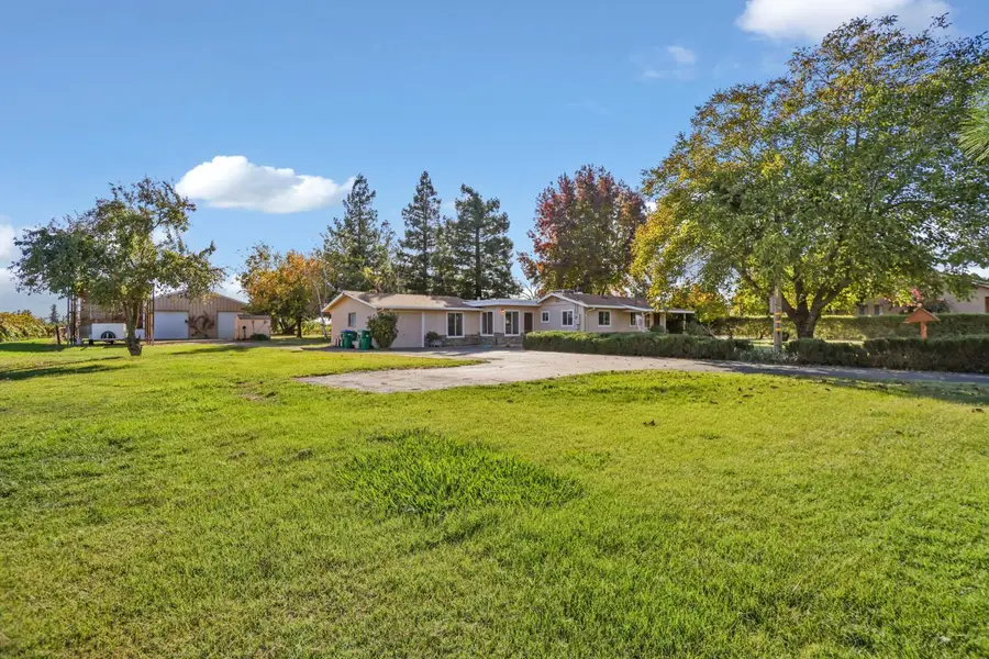 5860 E Jahant Road, Galt, CA 95632 - Image #3