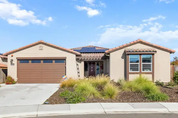 242 Mckays Point Pl, West Sacramento, CA 95605