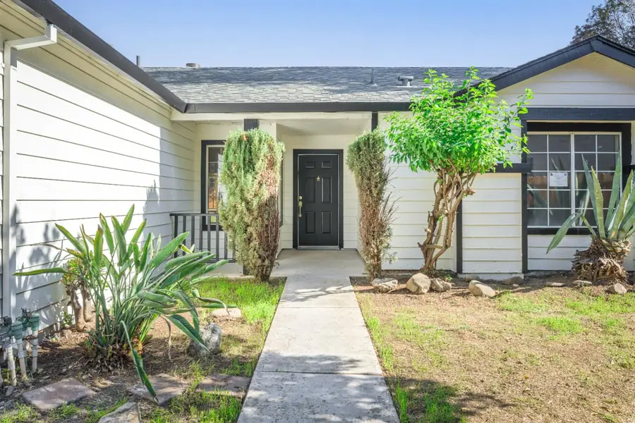 576 Moray Way, Patterson, CA 95363 - Image #2