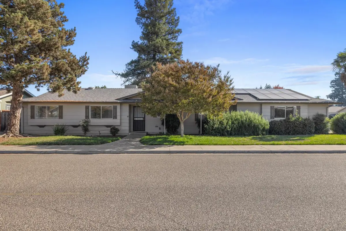 2500 Hampton Way, Turlock, CA 95382 - Image #1