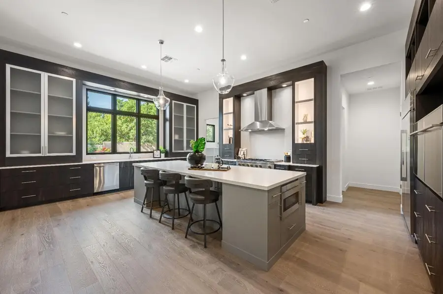 741 Estates Drive, Sacramento, CA 95864 - Image #3