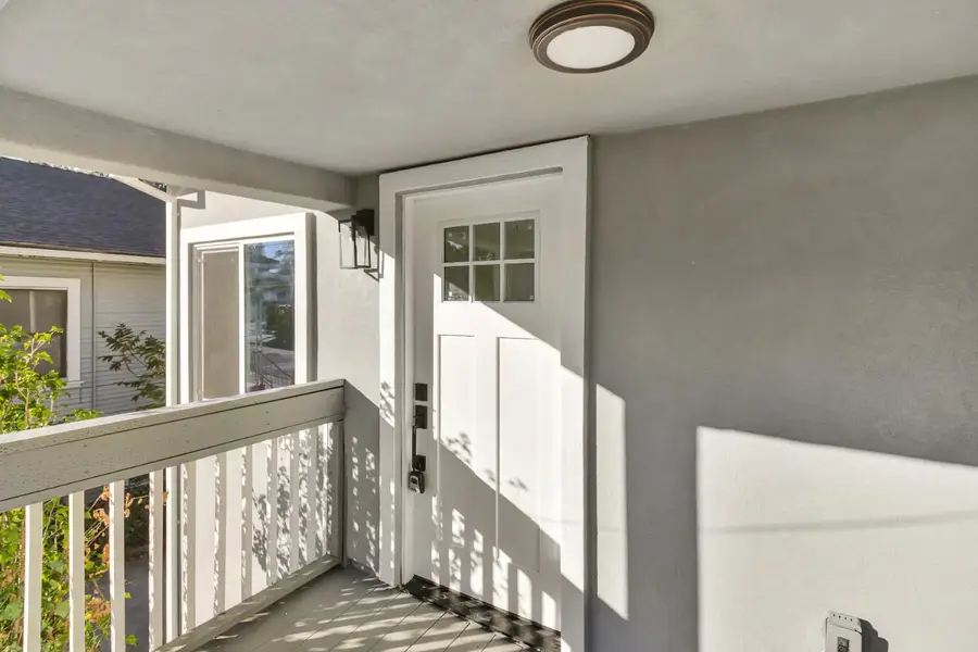 3989 Broadway, Sacramento, CA 95817 - Image #2