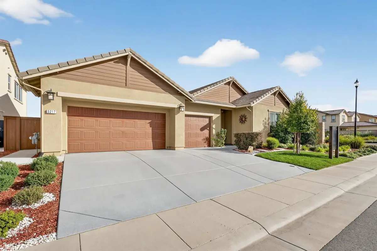 5217 Super Moon Way, Roseville, CA 95747 - Image #1