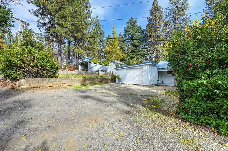 128 Main, Gold Run, CA 95717 - Image #2