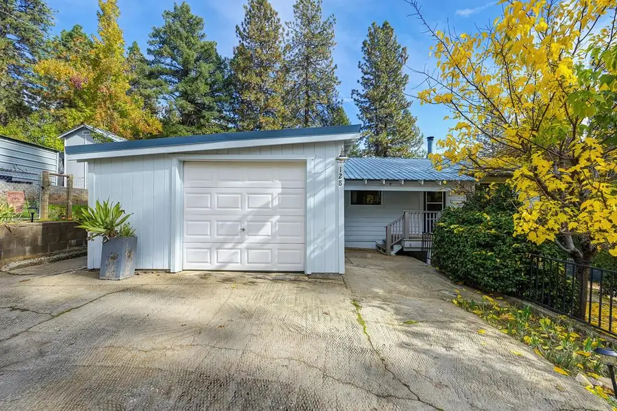 128 Main, Gold Run, CA 95717 - Image #3