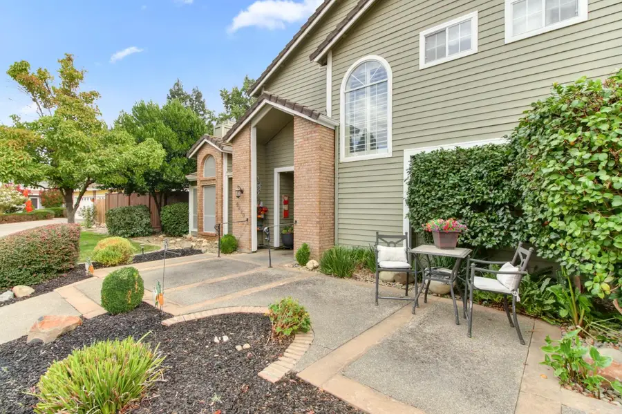 9220 Cupertino Drive, Elk Grove, CA 95624 - Image #2