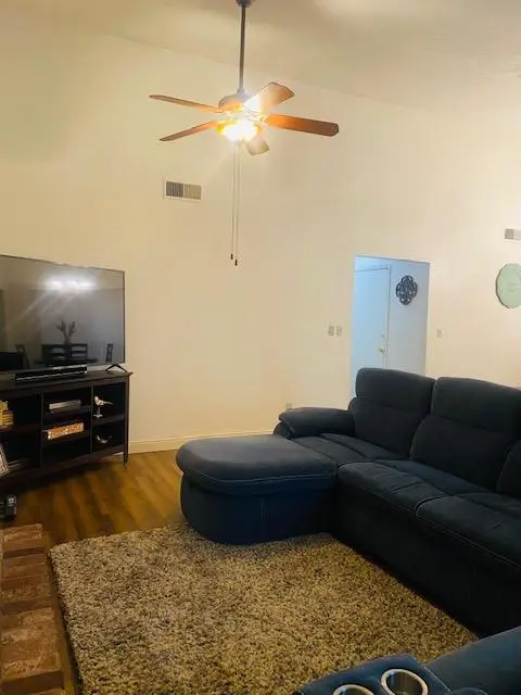 532 Capistrano, Modesto, CA 95350 - Image #3