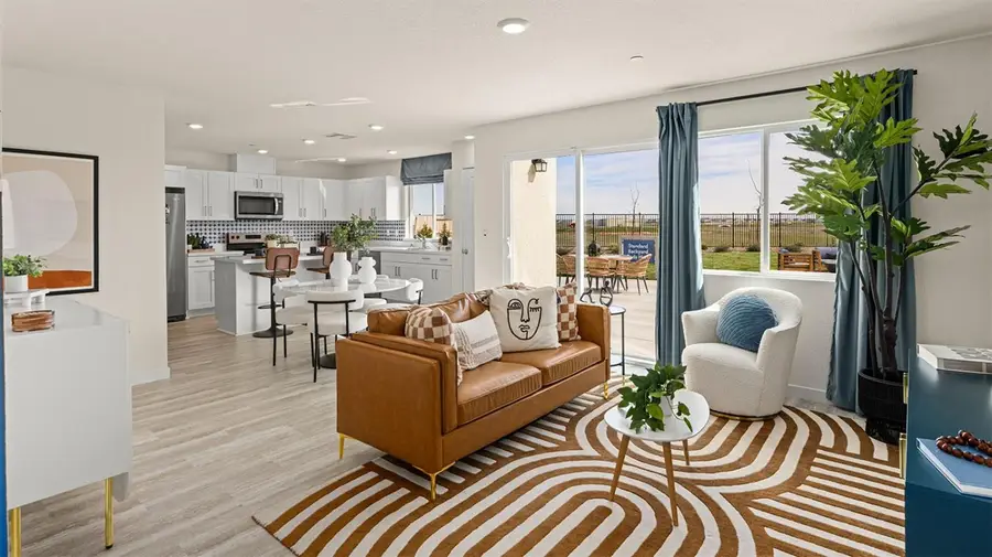 733 Fountain Court, Roseville, CA 95747 - Image #2