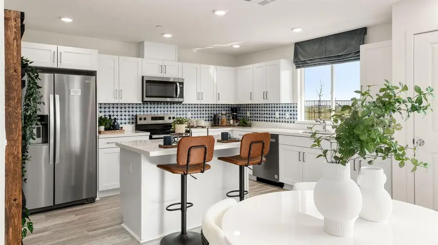 733 Fountain Court, Roseville, CA 95747 - Image #3