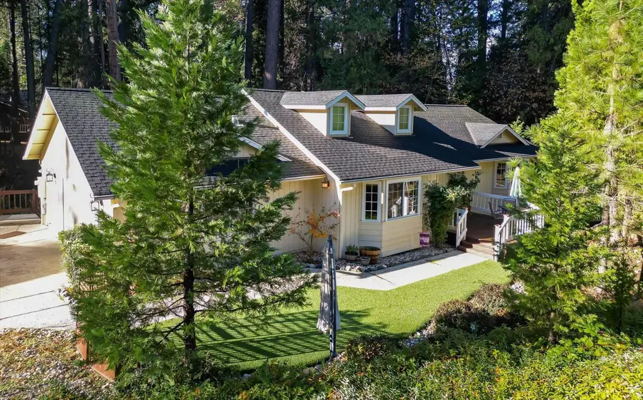 364 Gracie Road, Nevada City, CA 95959 - Image #2