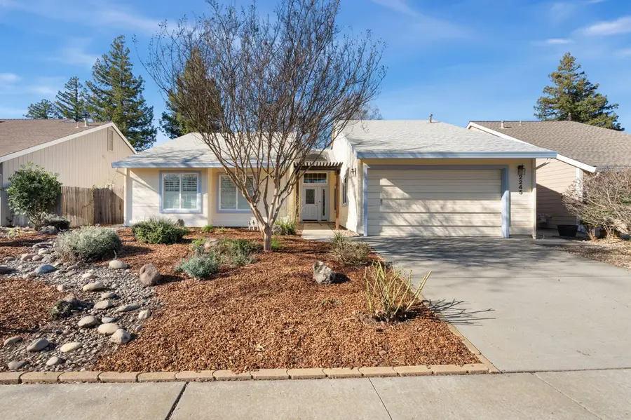 2245 La Mesa Court, Davis, CA 95618 - Image #2
