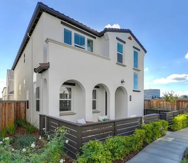 2364 Wanser Walk, Sacramento, CA 95818