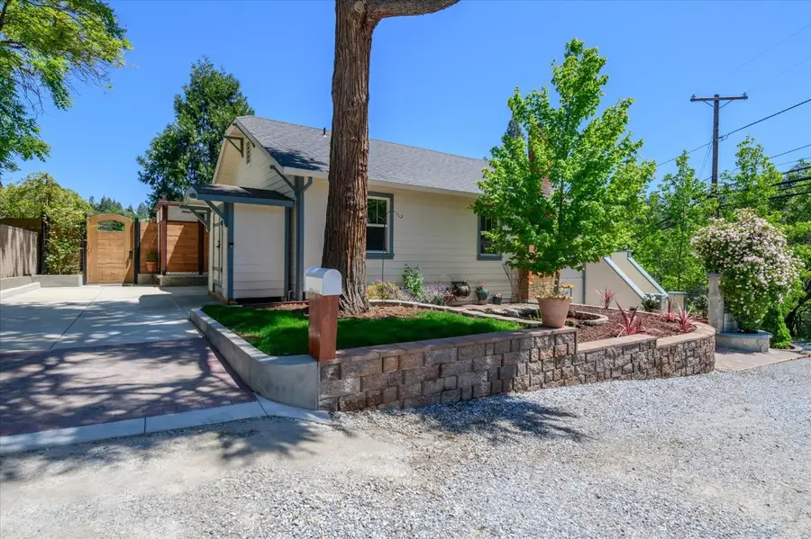 691 Wentworth Court, Placerville, CA 95667 - Image #2