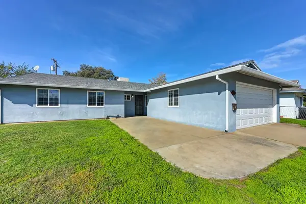 6924 Peck Drive, Sacramento, CA 95828