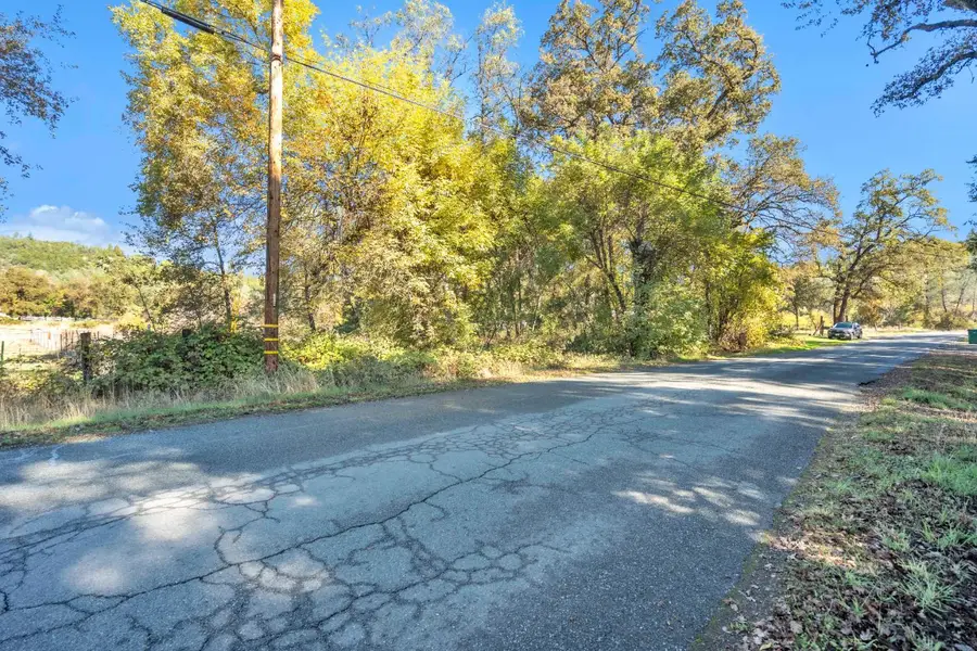 10185 Valley Drive, Rough And Ready, CA 95975 - Image #3