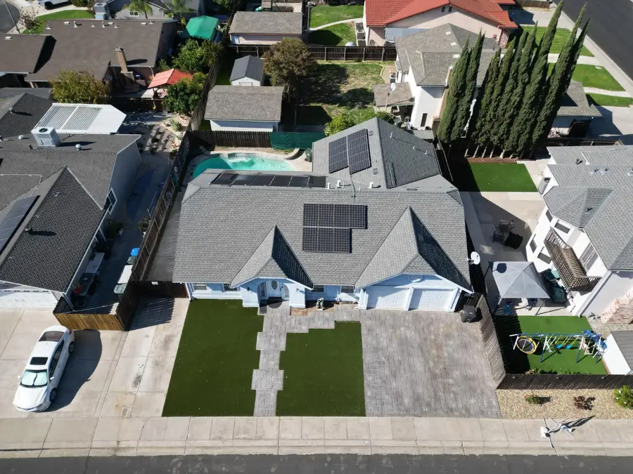 581 Dawn Drive, Manteca, CA 95336 - Image #3