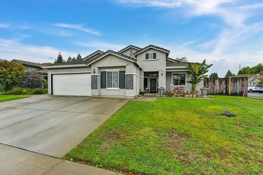 689 Spaulding Drive, Roseville, CA 95678 - Image #2