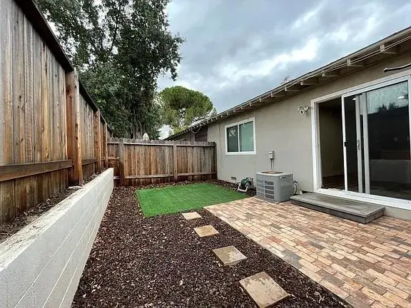 6061 S Land Park Drive, Sacramento, CA 95822 - Image #2