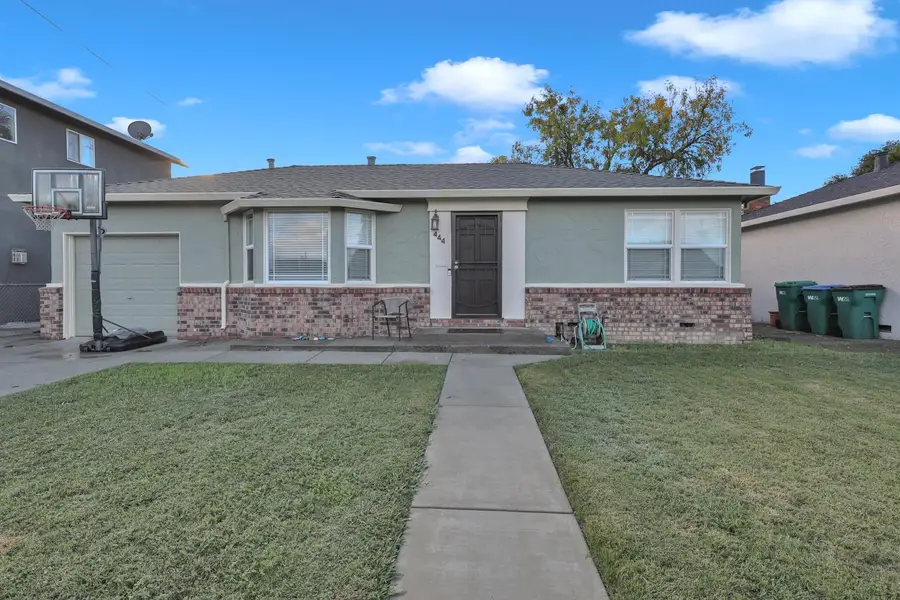 444 E Downs Street, Stockton, CA 95204 - Image #3