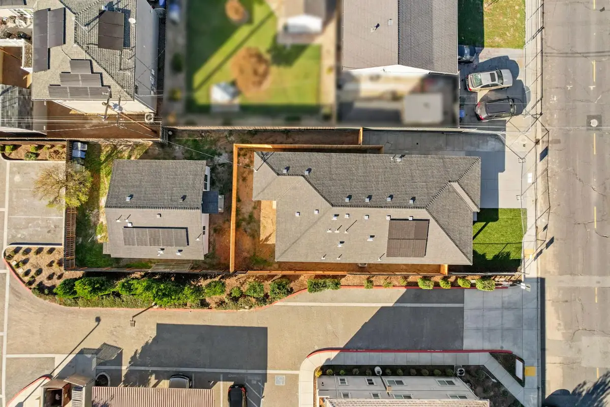 227 N Fremont Avenue, Manteca, CA 95336 - Image #1