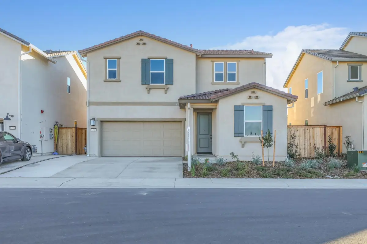 8122 Tino Way, Elk Grove, CA 95757 - Image #1