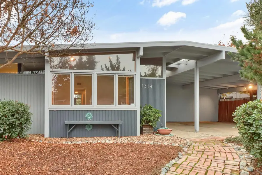 1314 Notre Dame Drive, Davis, CA 95616 - Image #2