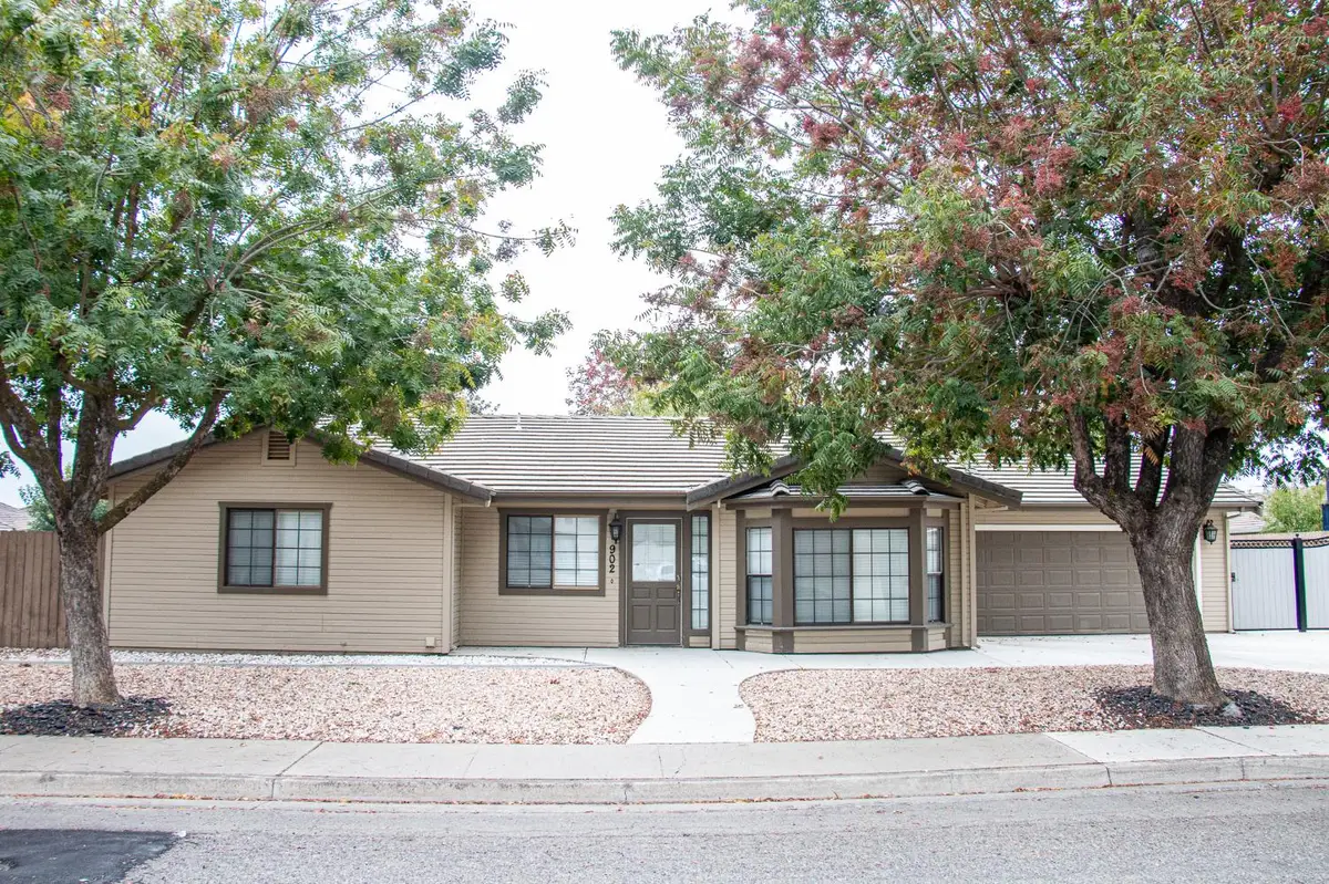902 Mary Jane Avenue, Patterson, CA 95363 - Image #1
