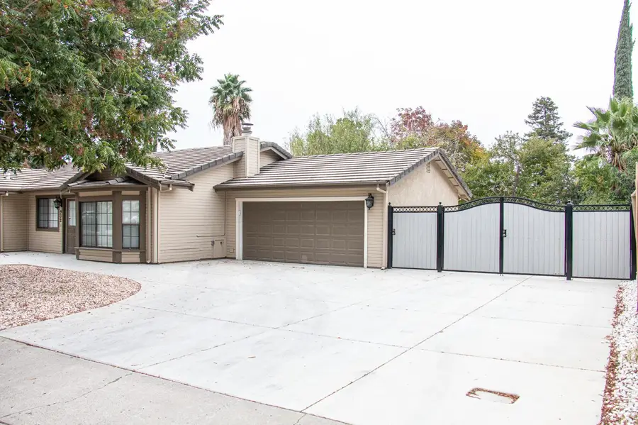 902 Mary Jane Avenue, Patterson, CA 95363 - Image #2