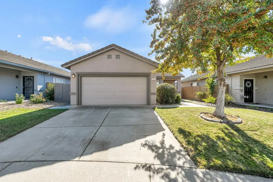 924 Cobden Court, Galt, CA 95632 - Image #2
