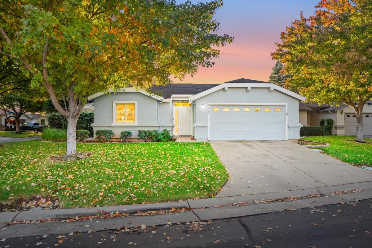 7598 Sunmore Lane, Sacramento, CA 95828 - Image #1