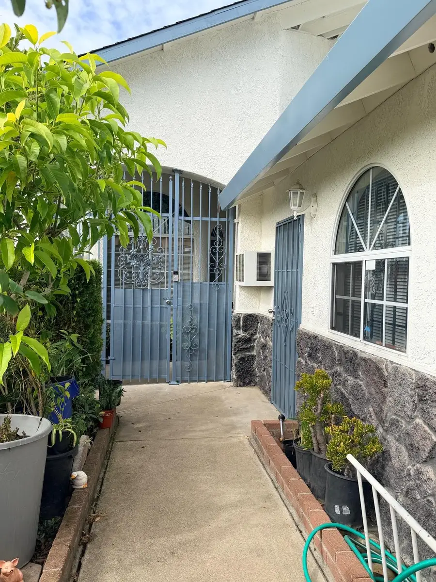 6346 25th Street, Sacramento, CA 95822 - Image #3