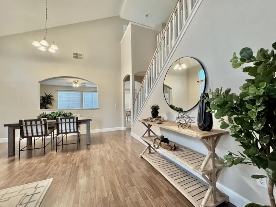 1497 Greenbrier Road, West Sacramento, CA 95691 - Image #3