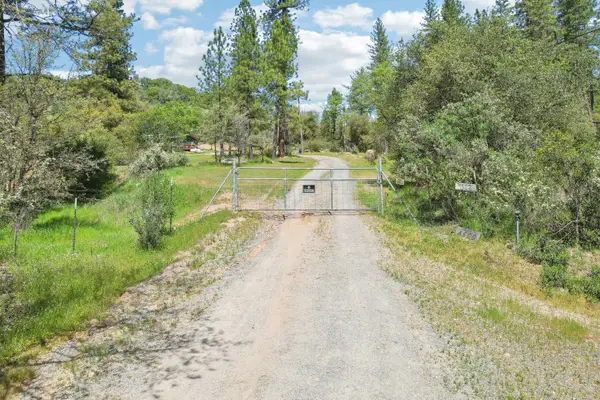 4522 Mystic Mine Road, Somerset, CA 95684