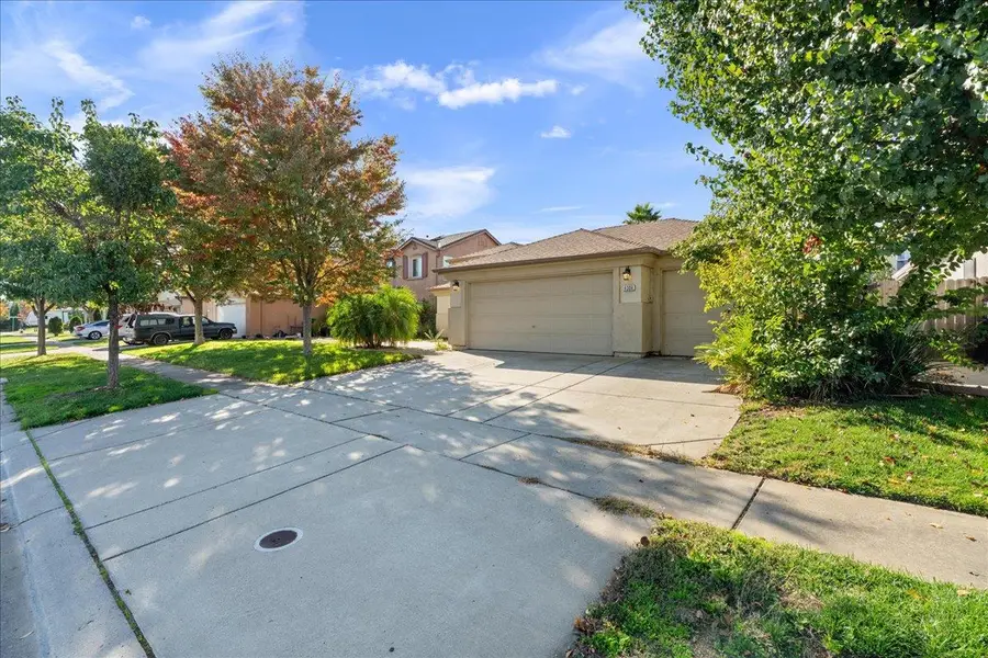 4304 Bluebell Avenue, Olivehurst, CA 95961 - Image #3