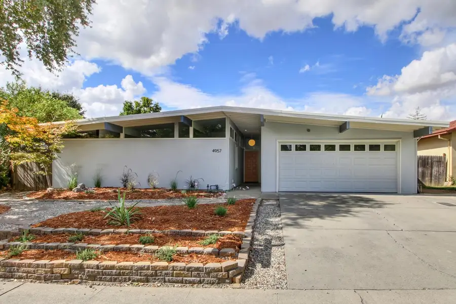 4957 Holyoke Way, Sacramento, CA 95841 - Image #2