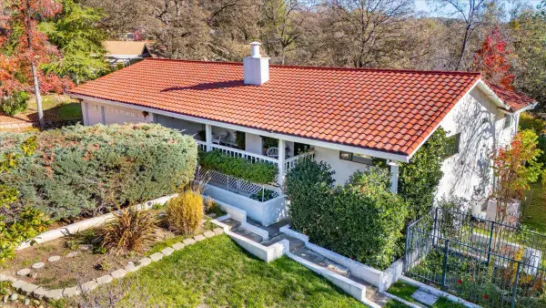 13937 Sun Forest Drive, Penn Valley, CA 95946