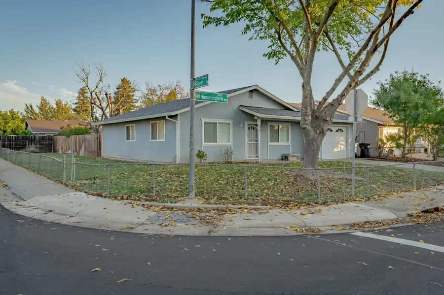 8631 Hummingbird Way, Elk Grove, CA 95624 - Image #2