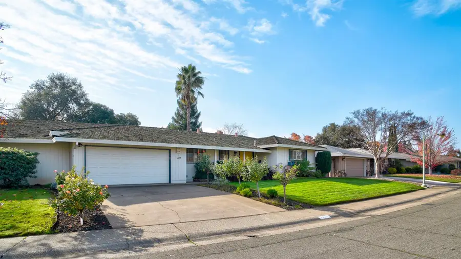 6956 Los Cerros Drive, Sacramento, CA 95831 - Image #3