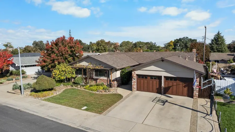 1208 Lakewood Dr, Lodi, CA 95240 - Image #3