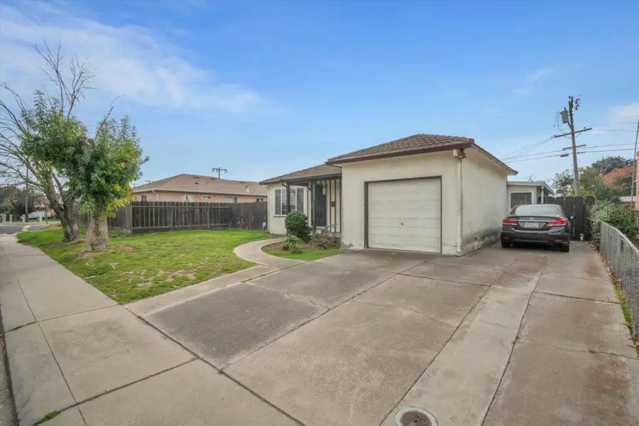 612 Martha Street, Manteca, CA 95337 - Image #3