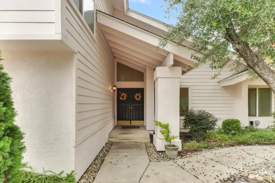 1761 Park Place Drive, Carmichael, CA 95608 - Image #2