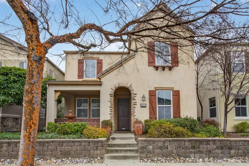 3241 Village Center Drive, Roseville, CA 95747 - Image #1