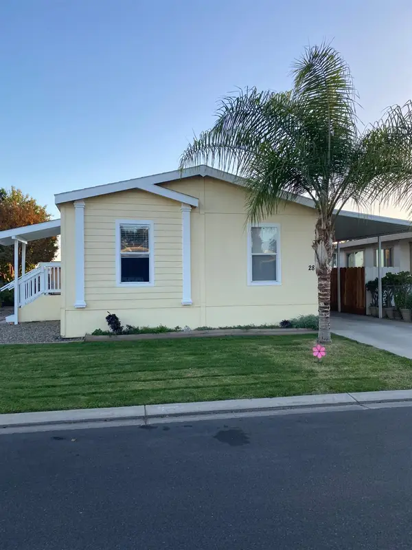 5901 Newbrook Circle #28, Riverbank, CA 95367