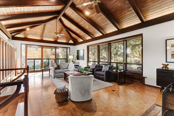 1302 Oak Avenue, Davis, CA 95616