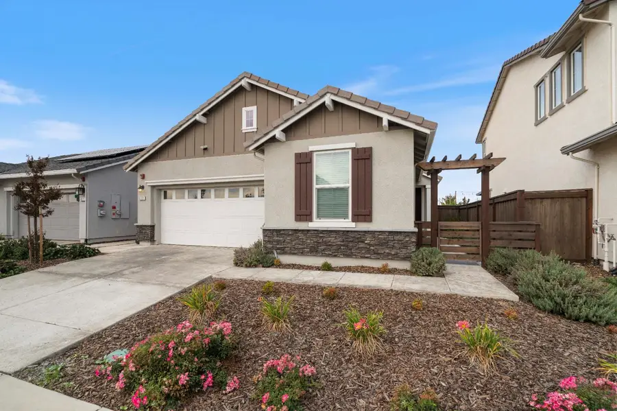 8333 Kyler Road, Elk Grove, CA 95757 - Image #3