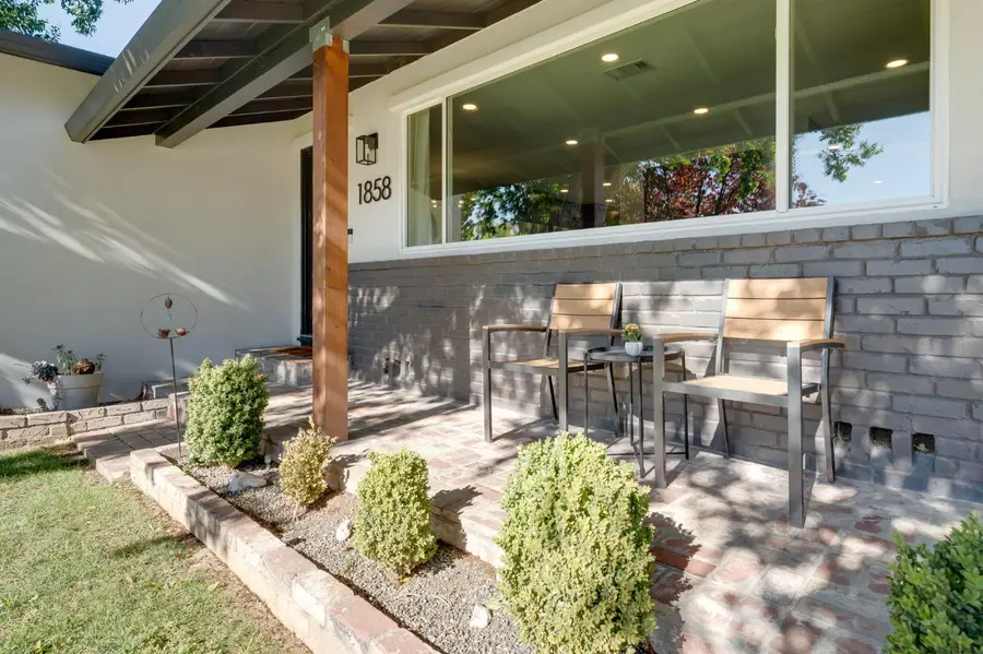 1858 Byers Court, Carmichael, CA 95608 - Image #3