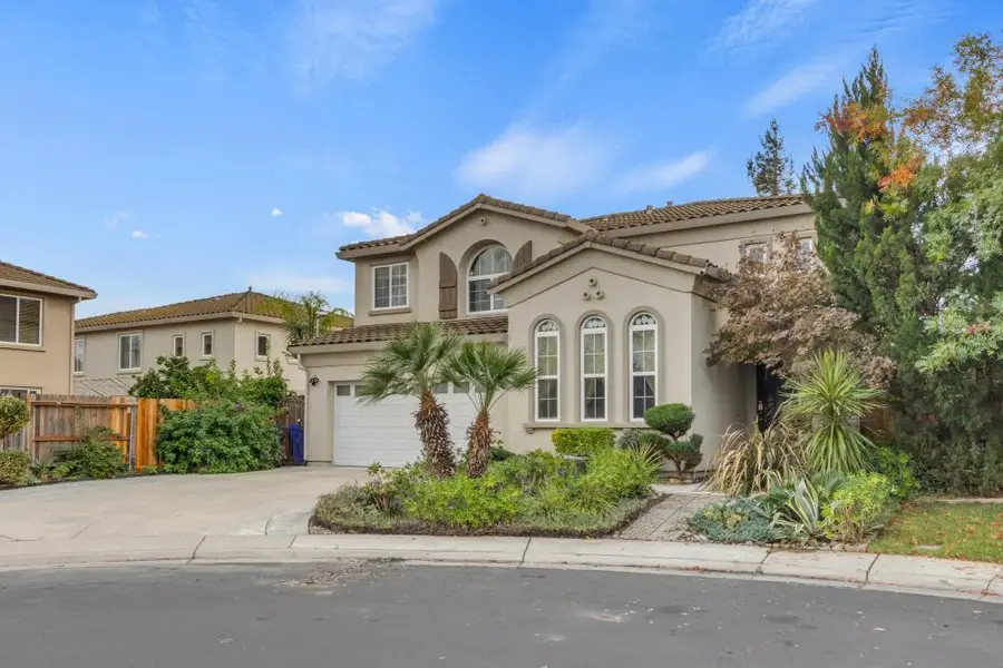 4920 Van Steyn Court, Elk Grove, CA 95757 - Image #2