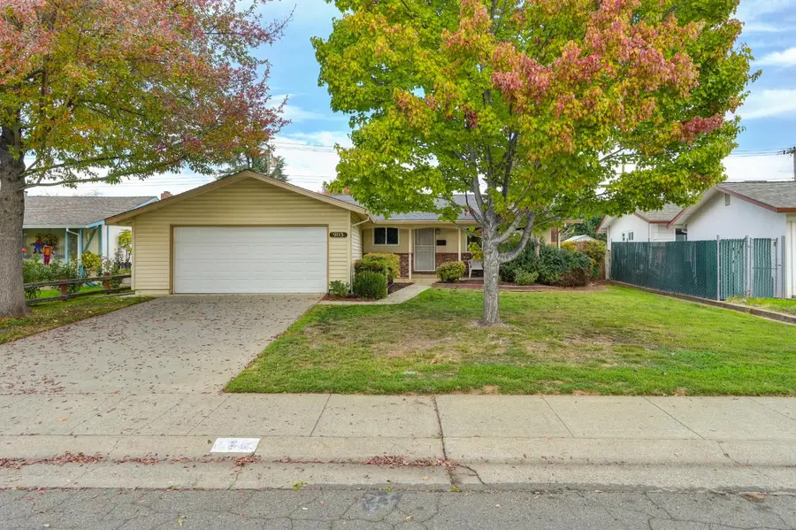 9113 Rosewood Drive, Sacramento, CA 95826 - Image #2